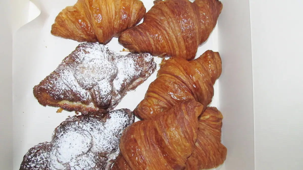 Hunters Cake Company – patisserie in Burford town centre